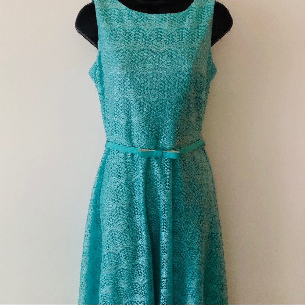 Danny and Nicole Teal Blue Lace Dress Size 6